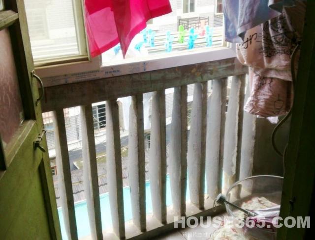 南京沈举人巷小区二手房 - 千万间