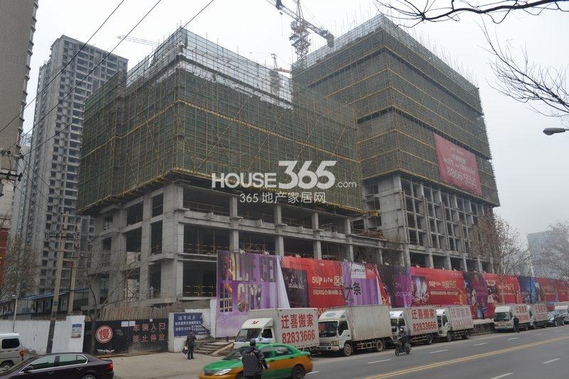 融尚中央住区1/2#楼施工进度（摄于2013年2月19日）