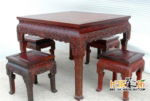 红木家具挑选有问题?进来这里了解