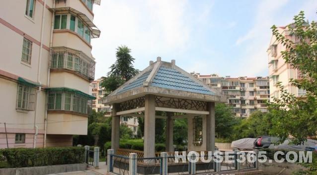 精装修两房 地铁口房子现在满五年房主现在急售_南京建邺区今日家园